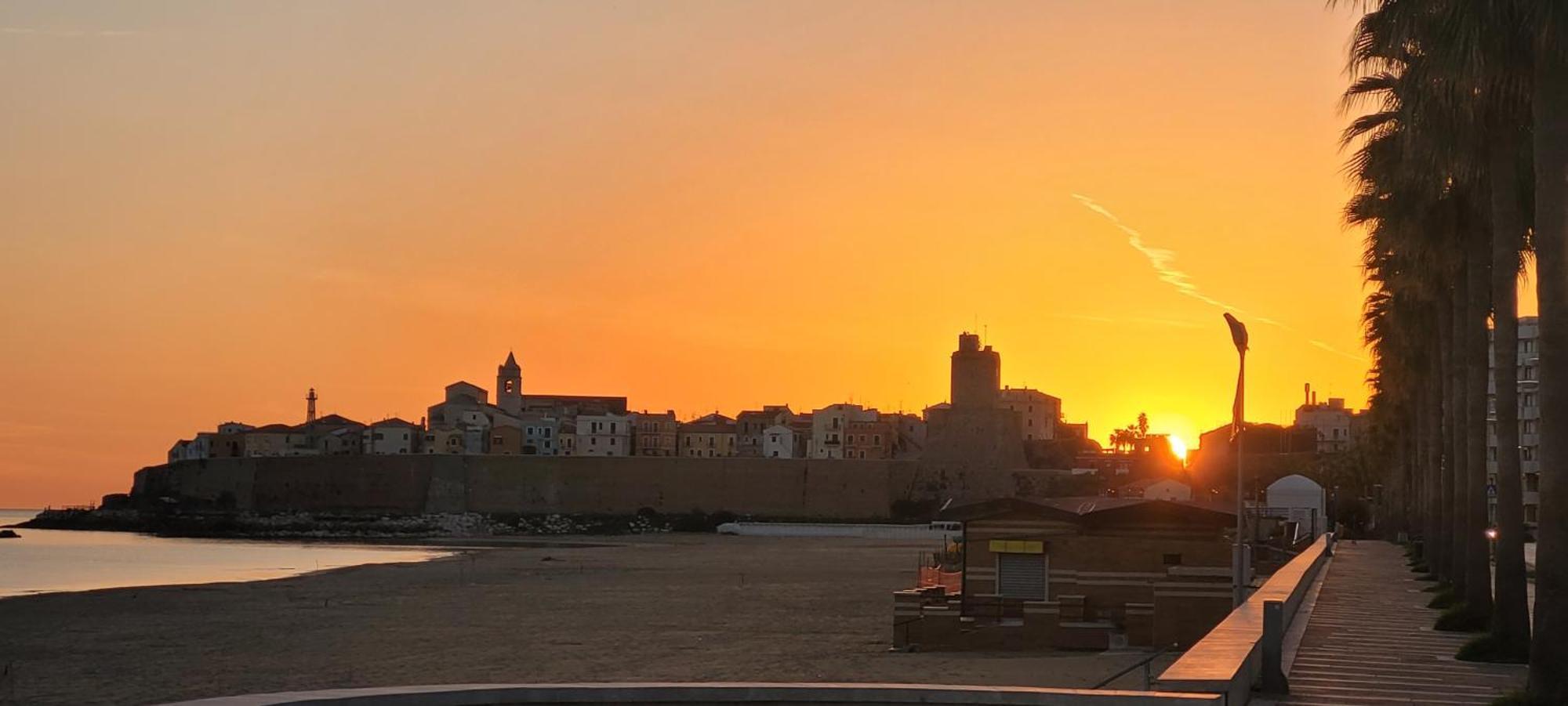 Residenza Lumiere Villa Termoli Exterior foto